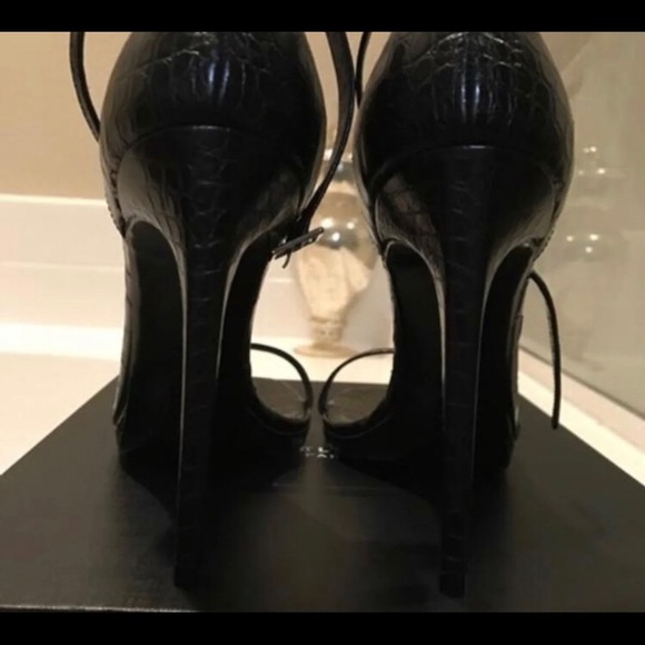 Saint Laurent Jane Sandals - Picture 3 of 4